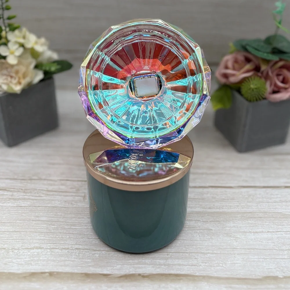Diamond Ring 3-Wick Pedestal Candle Holder from Bath & Body Works - Picture 7 of 15